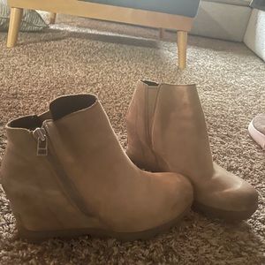 Sorrel Wedge Bootie